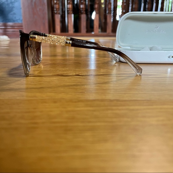Swarovski Sunglasses - Picture 3 of 5